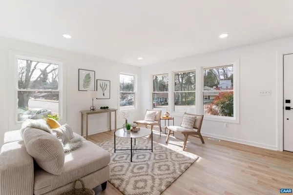 $545,000 | 102 North Baker Street, Charlottesville, VA 22903