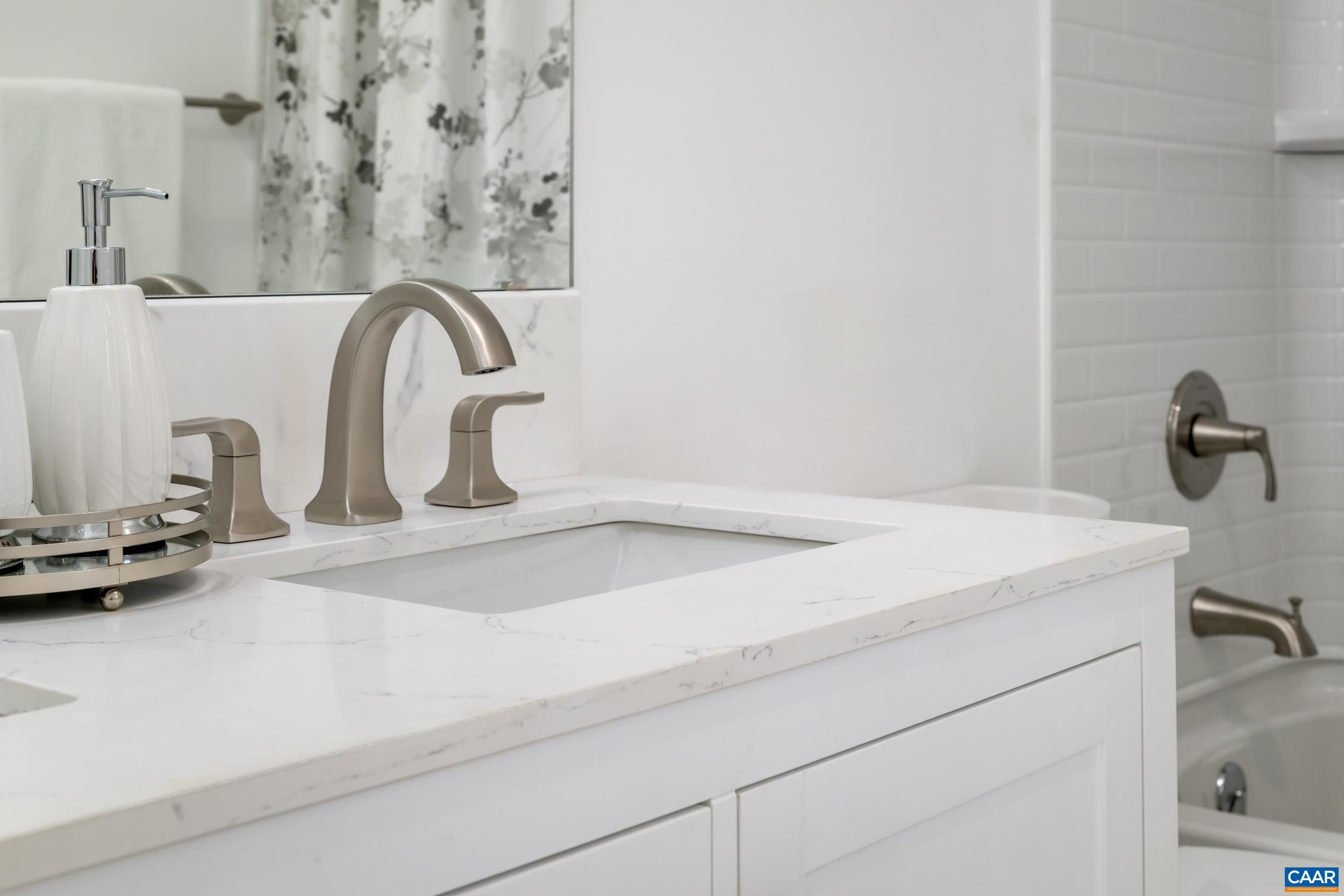 102 North Baker Street Charlottesville, VA 22903 - Photo 17 of 35