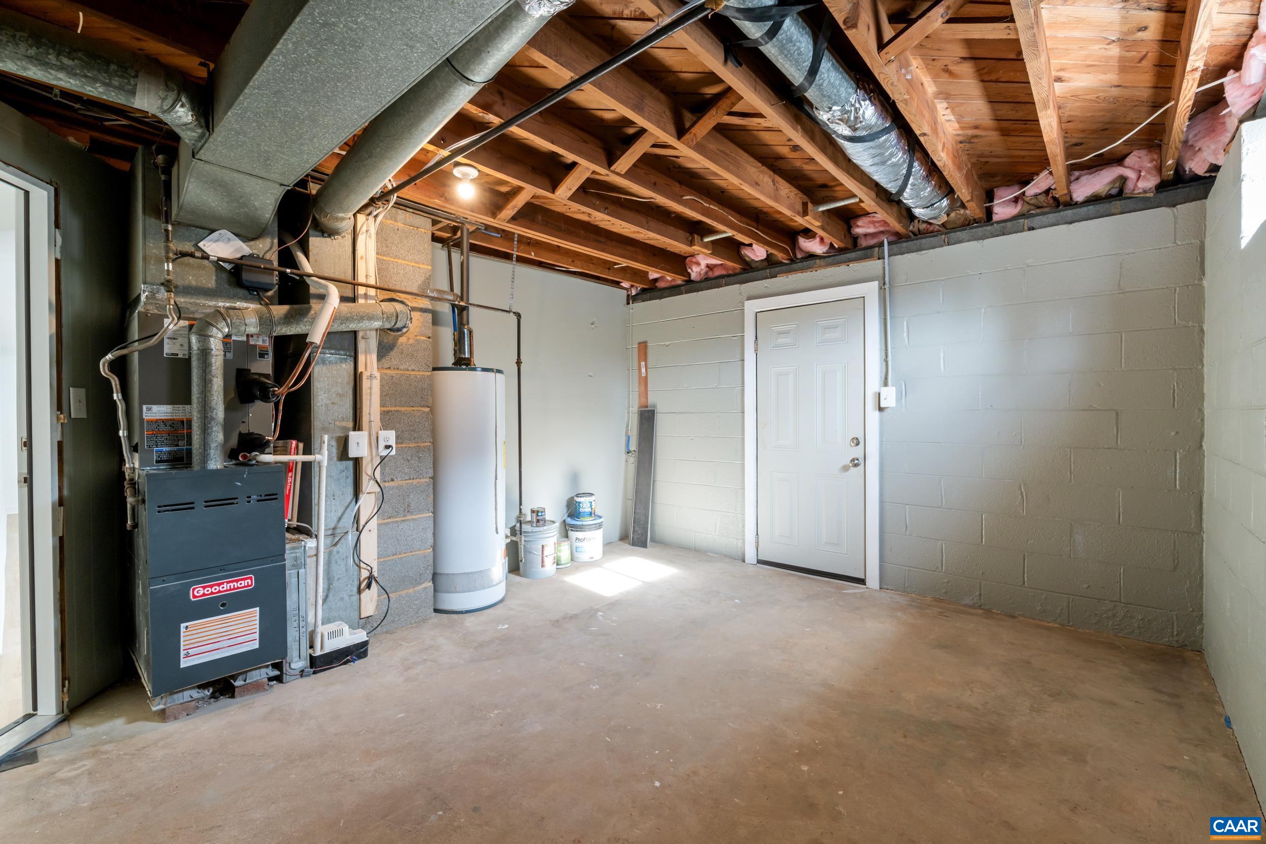 102 North Baker Street Charlottesville, VA 22903 - Photo 32 of 35