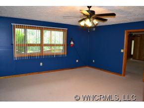 3795 Hyder Mountain Road Clyde, NC 28721 - Photo 22 of 24