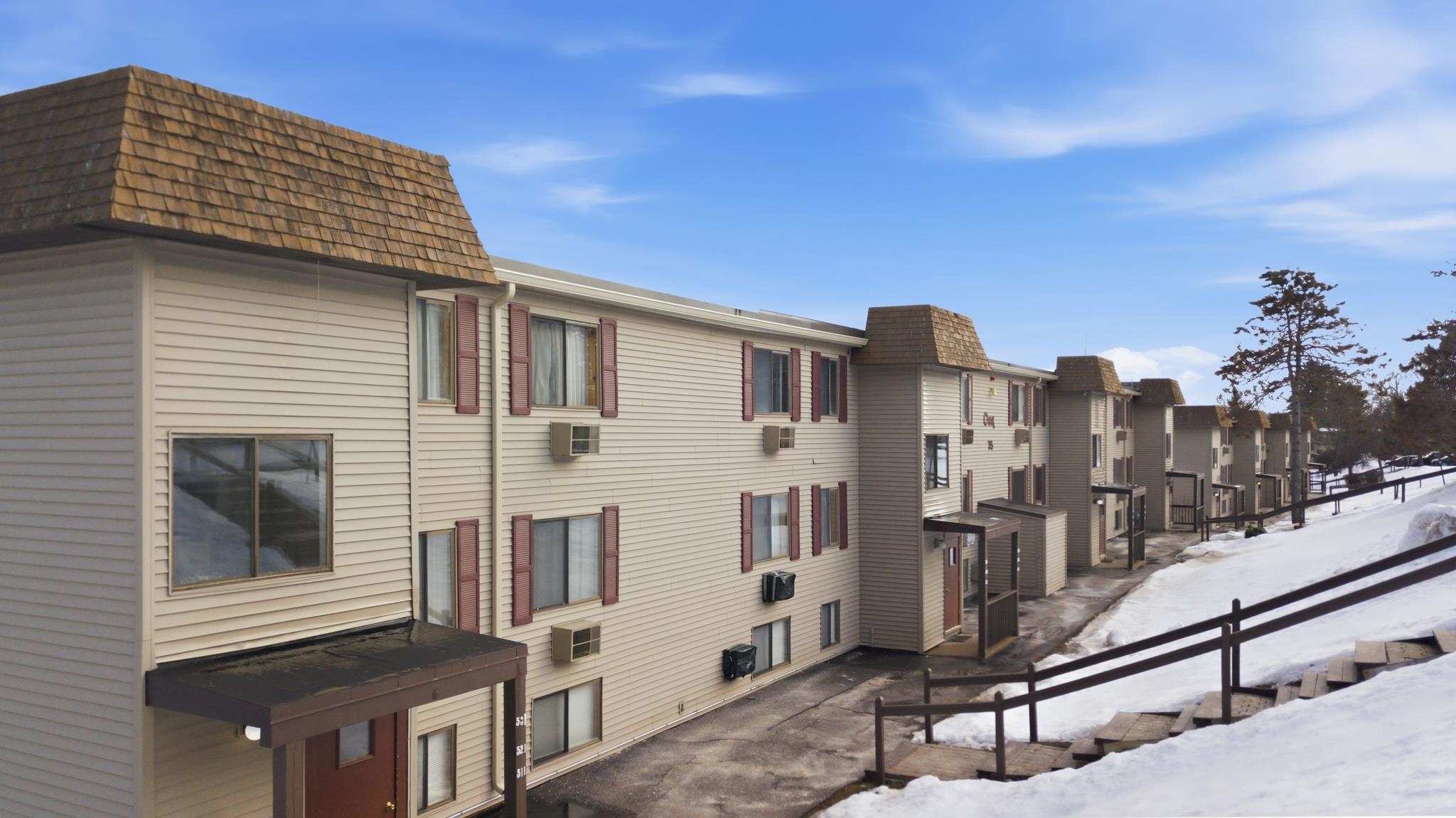 75 Treetop Circle, Unit 26 Laconia, NH 03246 - Photo 9 of 39