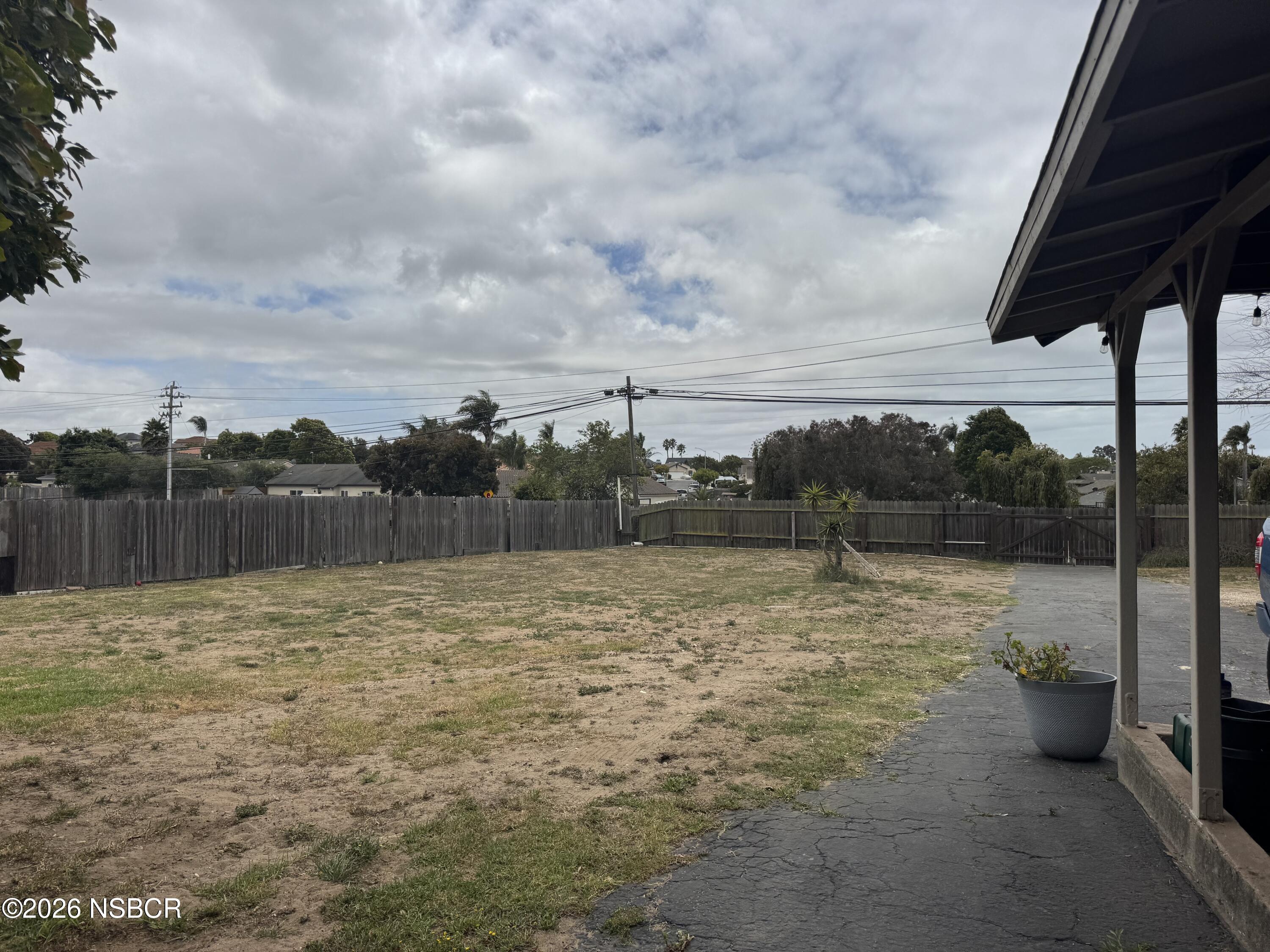 1499 Farroll Road, Unit A Grover Beach, CA 93433 - Photo 4 of 10 1499 farroll 4
