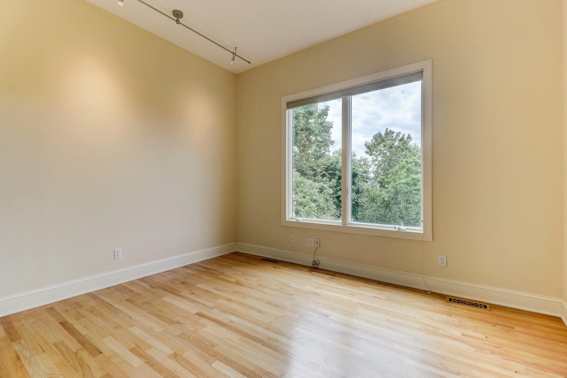 4975 Fox Ridge Road Southwest Roanoke, VA 24018 - Photo 18 of 104 First floor Bedroom