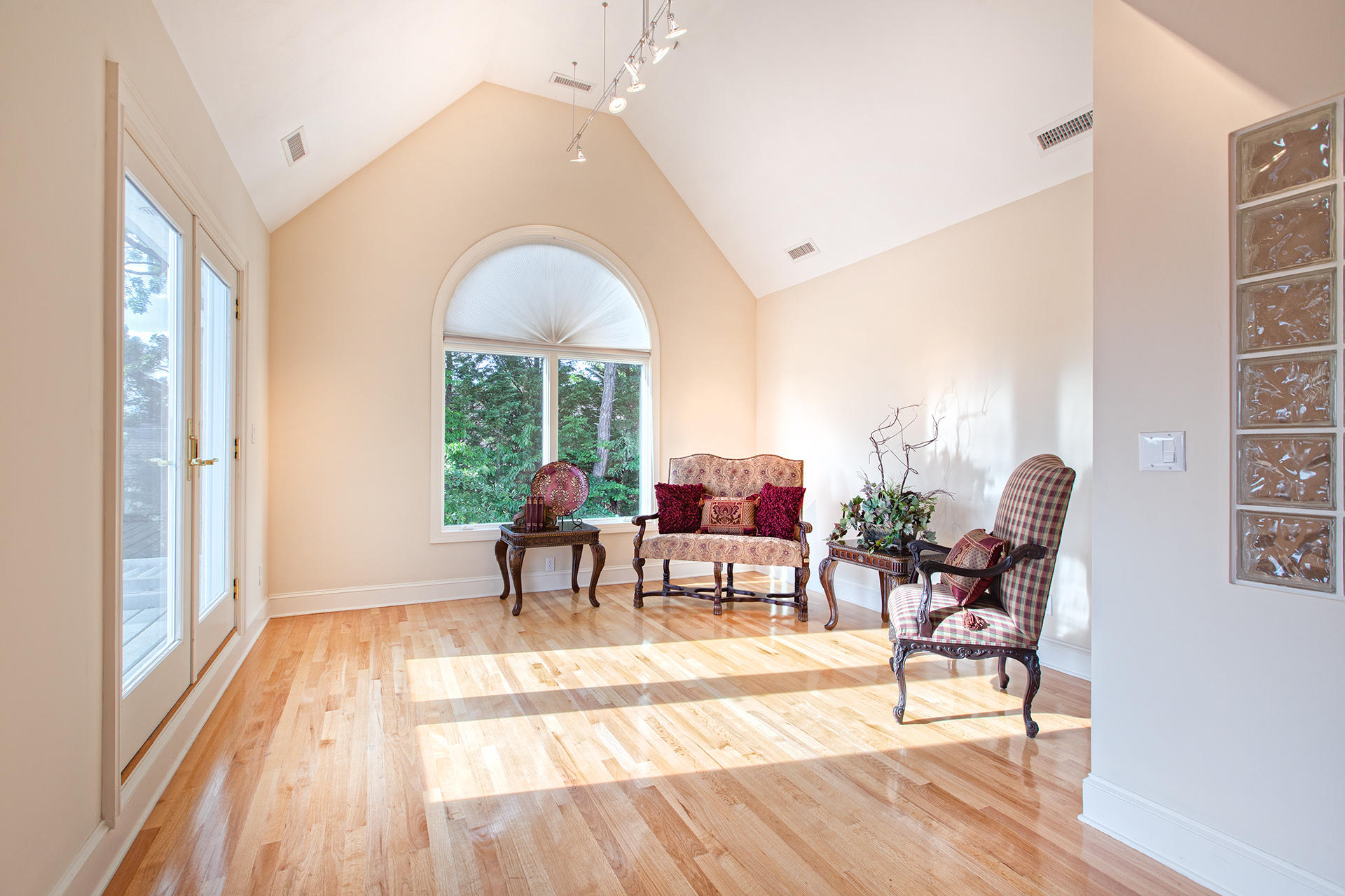 4975 Fox Ridge Road Southwest Roanoke, VA 24018 - Photo 70 of 104 Master Sitting Room