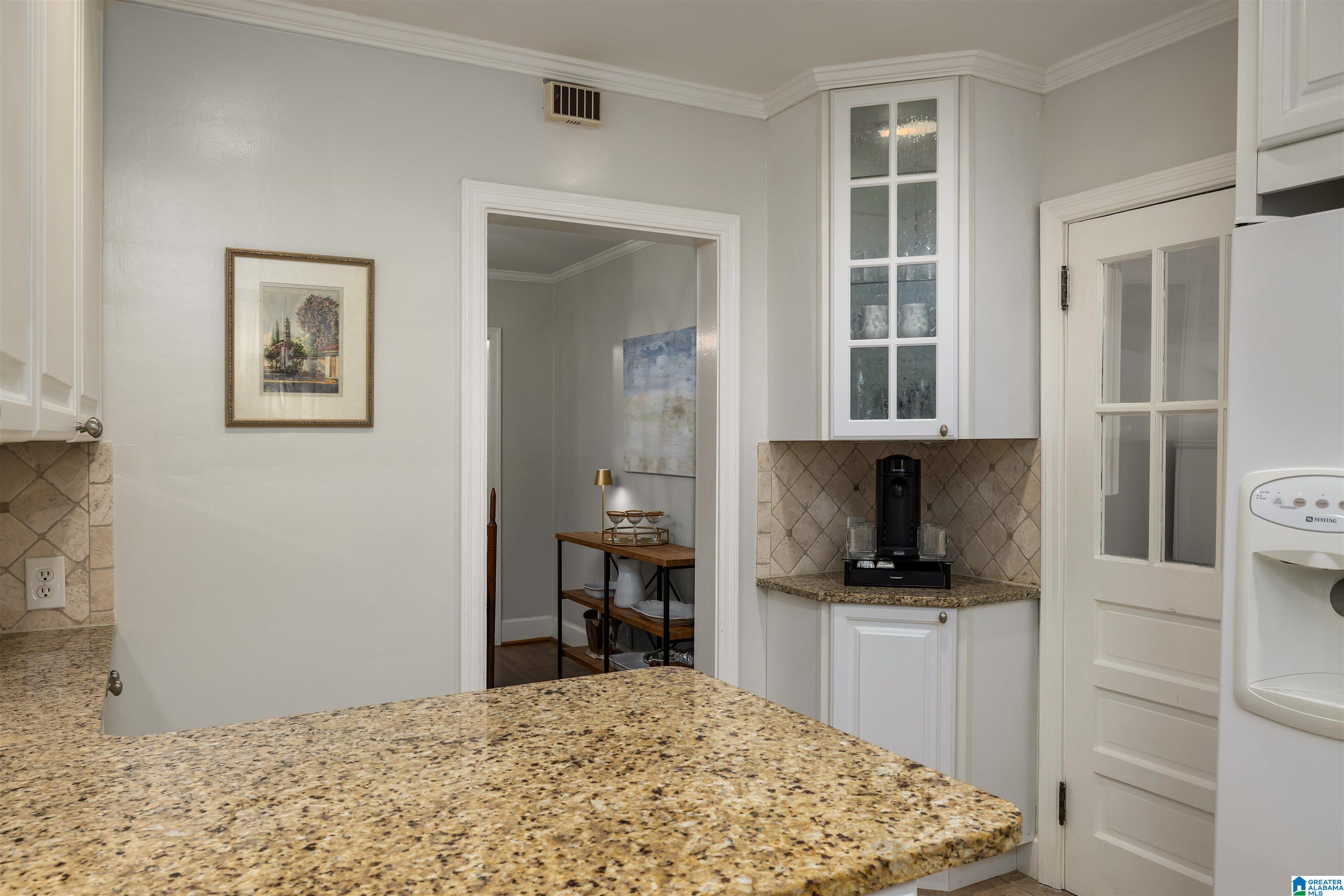 813 Columbiana Road Birmingham, AL 35209 - Photo 21 of 45