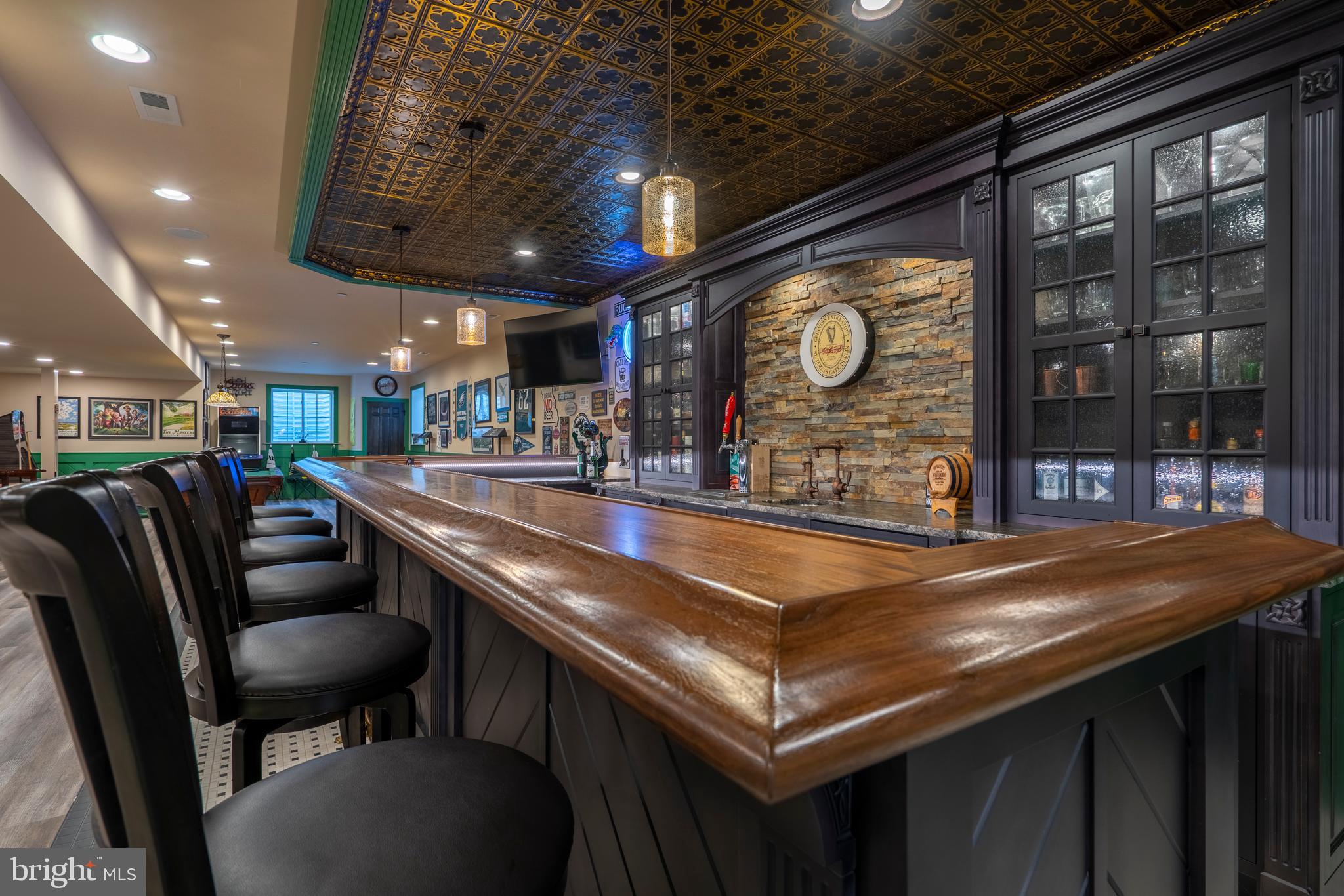 1161 Upper Stump Road Chalfont, PA 18914 - Photo 72 of 102 Pub Bar