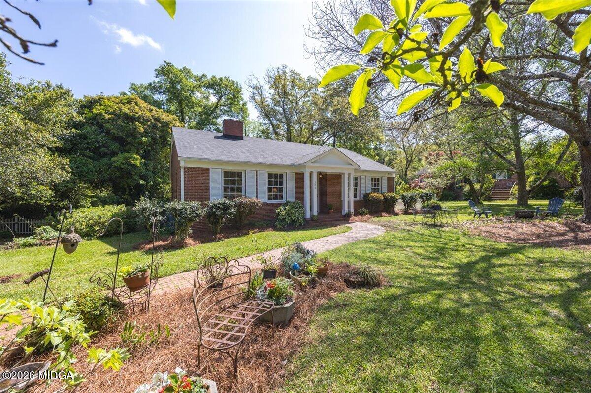 501 Pinecrest Road Macon, GA 31204 - Photo 2 of 24 27-5W7A8027