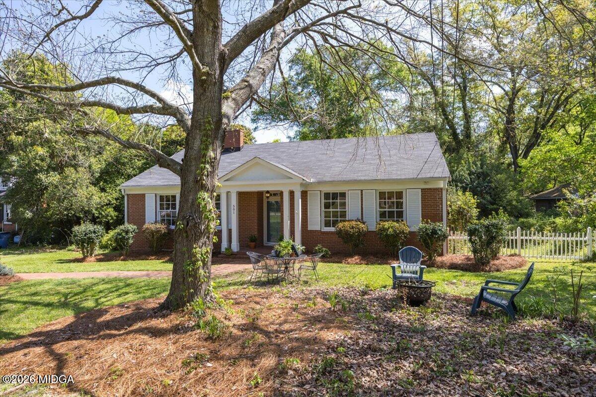 501 Pinecrest Road Macon, GA 31204 - Photo 3 of 24 26-5W7A8026