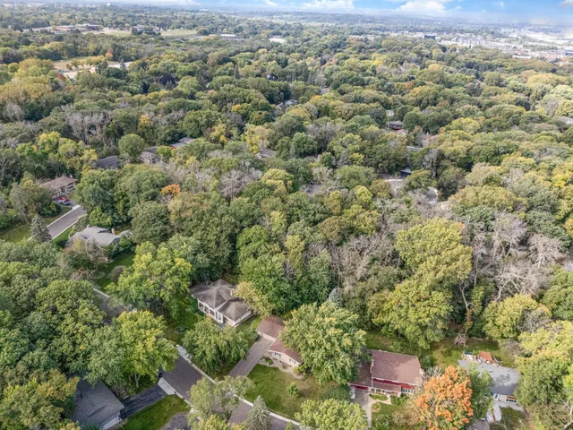 $439,900 | 12812 Welcome Lane, Burnsville, MN 55337