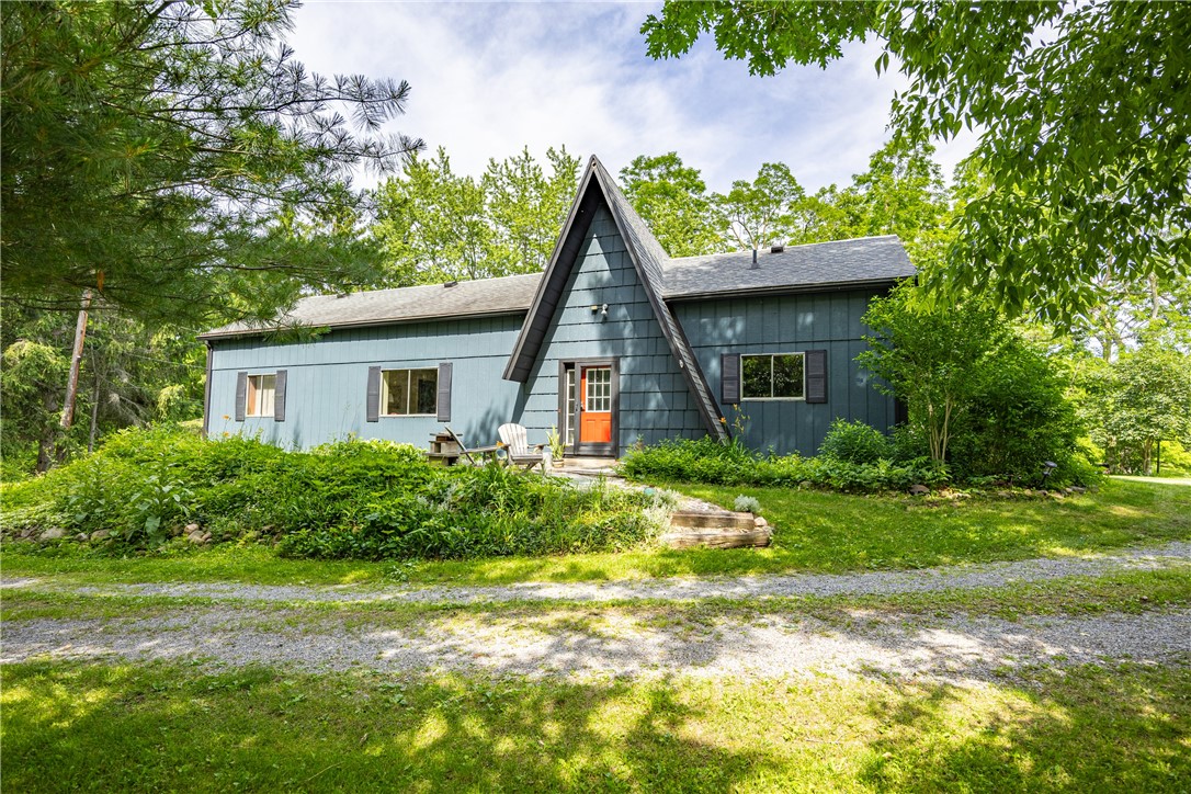 305 Pond Road Mendon, NY 14472 - Photo 1 of 46