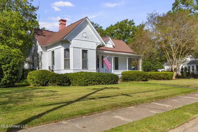 $275,000 | 3267 South Liberty Street, Canton, MS 39046