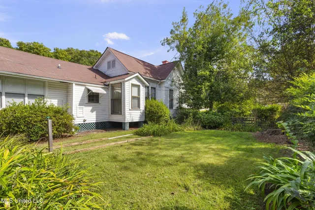 $275,000 | 3267 South Liberty Street, Canton, MS 39046