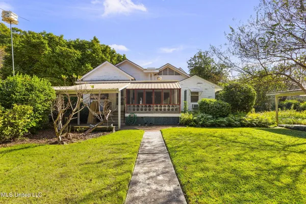 $275,000 | 3267 South Liberty Street, Canton, MS 39046