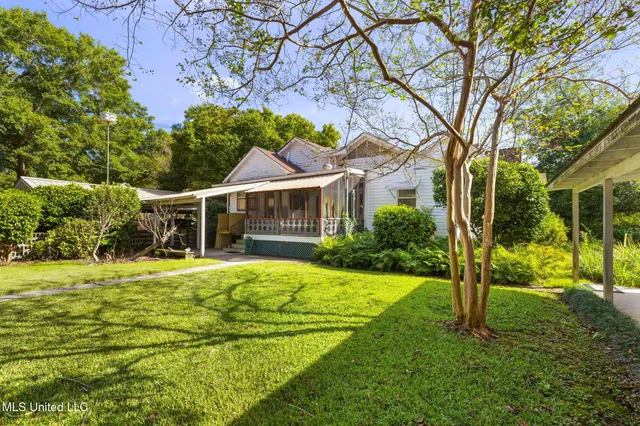 $275,000 | 3267 South Liberty Street, Canton, MS 39046