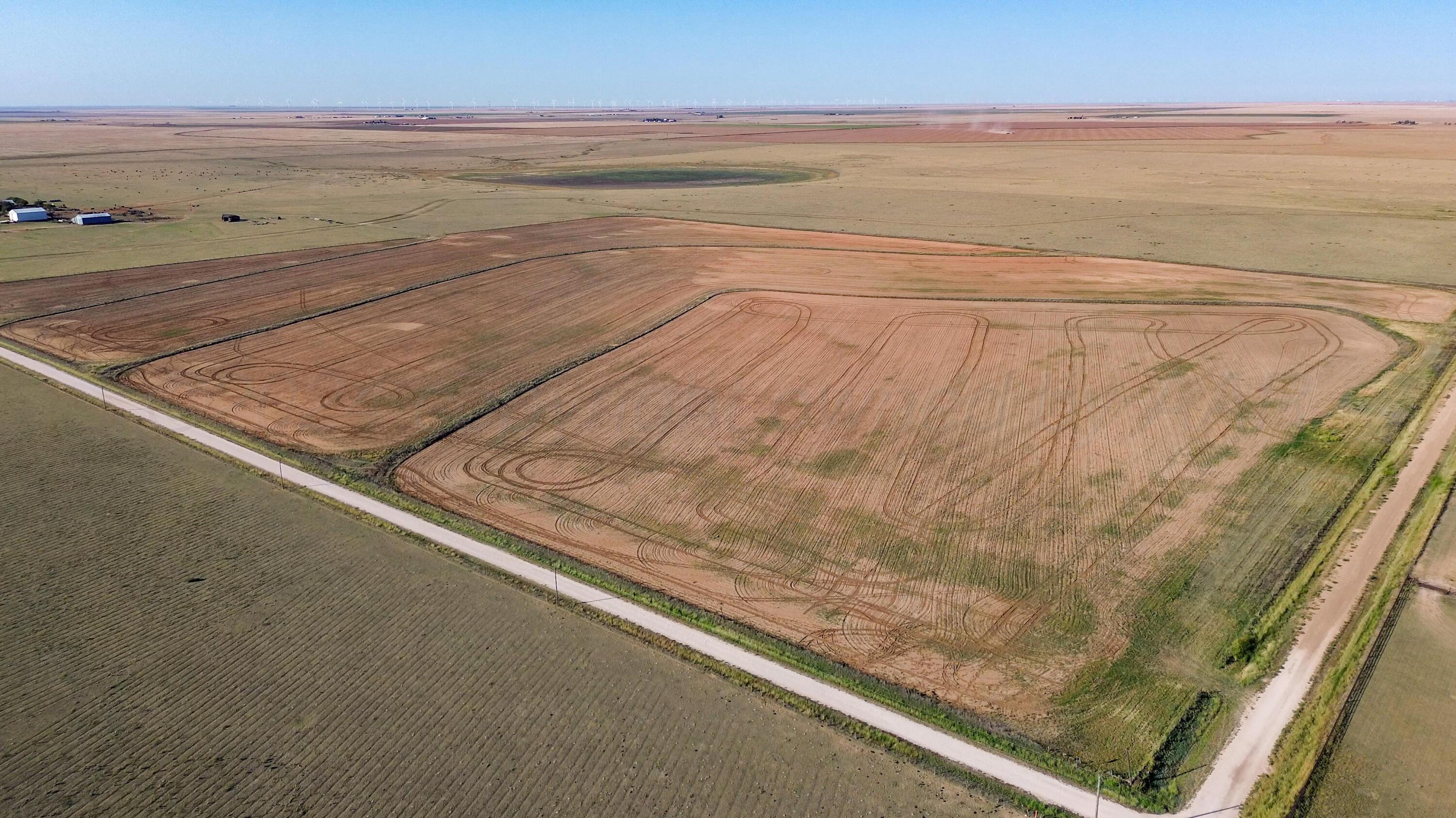 100 Acres Canyon Happy, TX 79042 - Photo 24 of 40 a view of a bathtub in big room