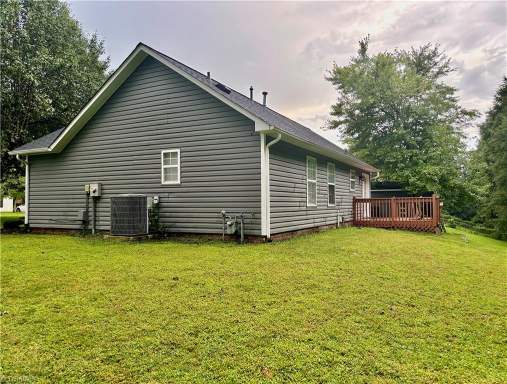 2711 Westgate Drive High Point, NC 27265 - Photo 22 of 23