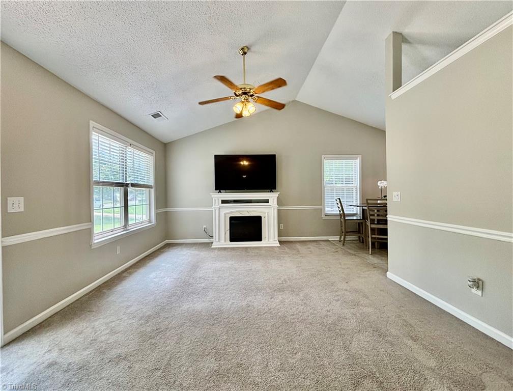 2711 Westgate Drive High Point, NC 27265 - Photo 4 of 23