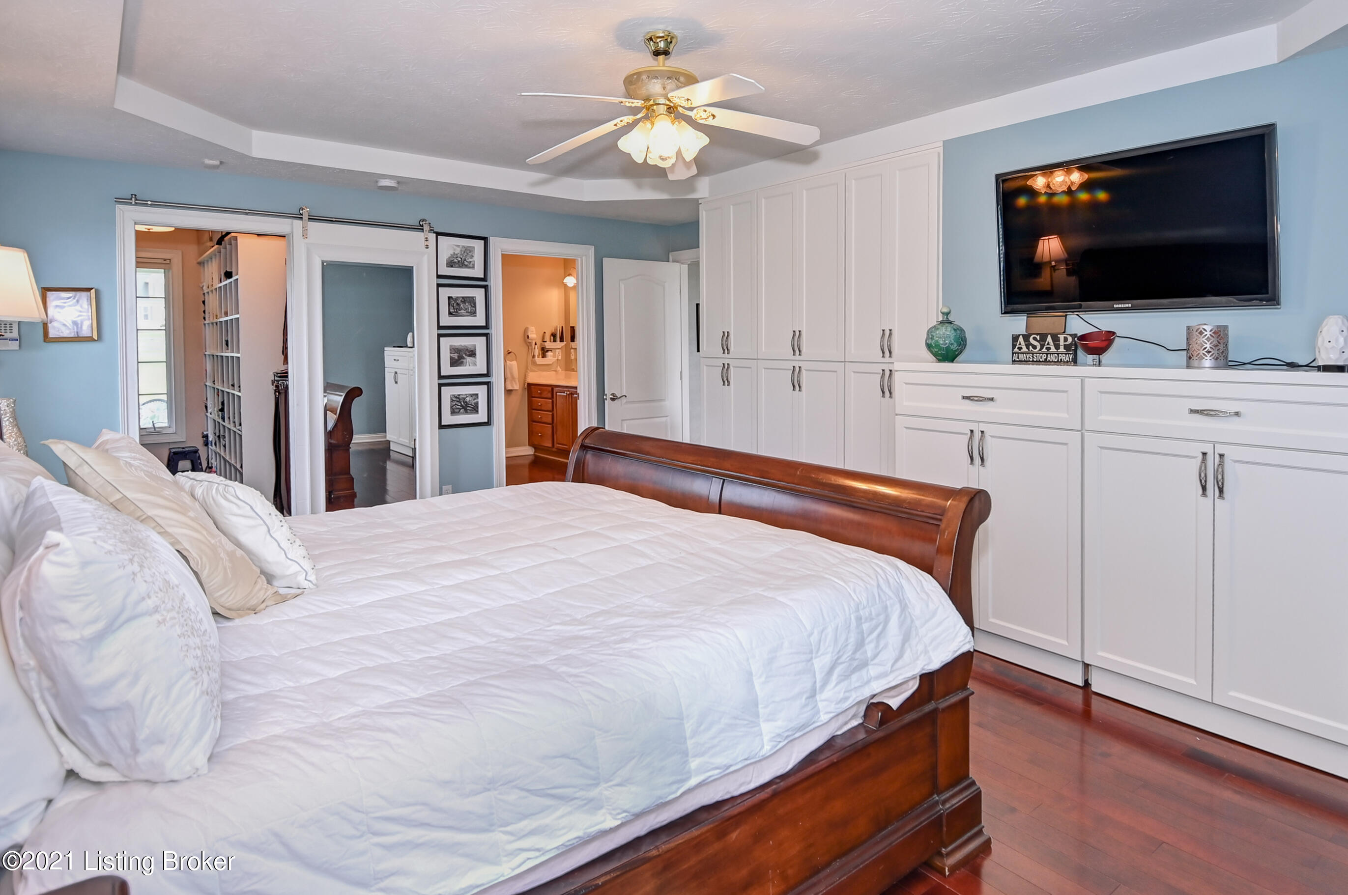 859 Travis Road Taylorsville, KY 40071 - Photo 26 of 97 25- Master 859TravisRd-31