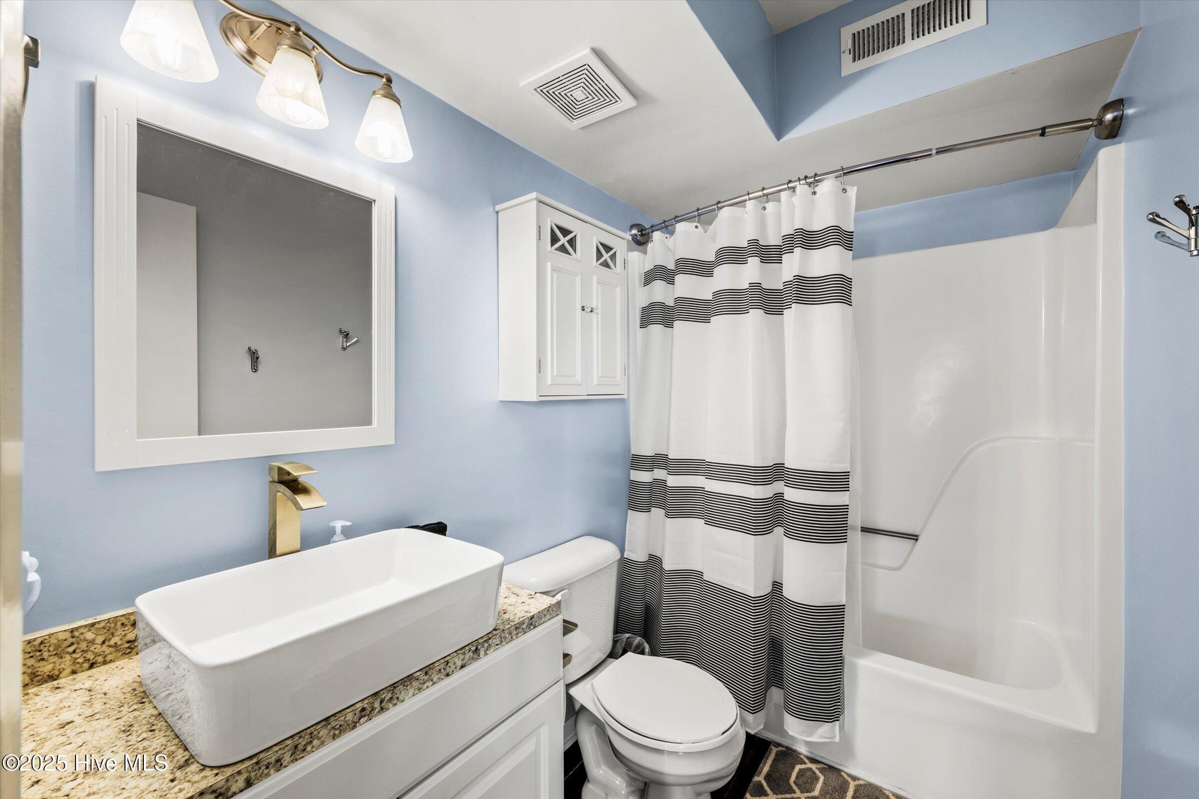 2000 New River Inlet Road, Unit 3405 North Topsail Beach, NC 28460 - Photo 18 of 40 25