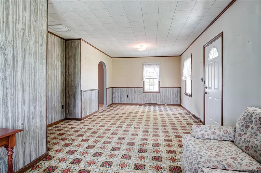 2163 West Jackson Road Yellow Springs, OH 45387 - Photo 7 of 32