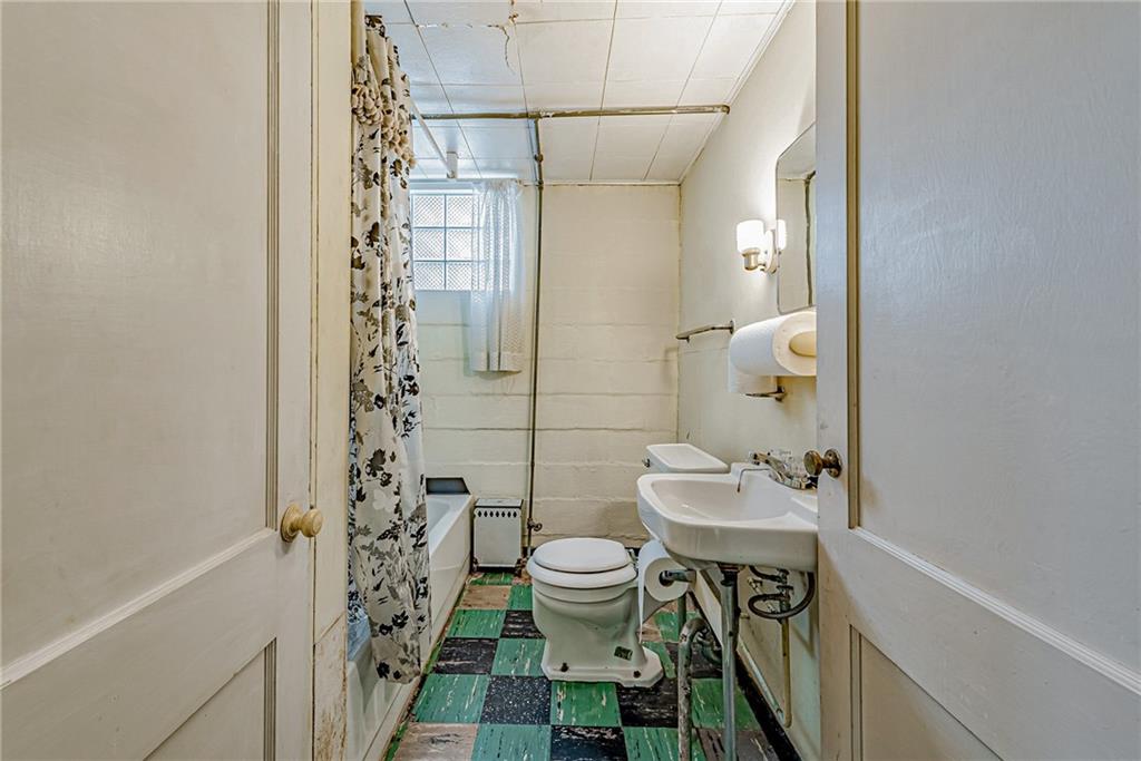 13240 Ridge Road North Huntingdon, PA 15642 - Photo 21 of 24 Gallery Image 21