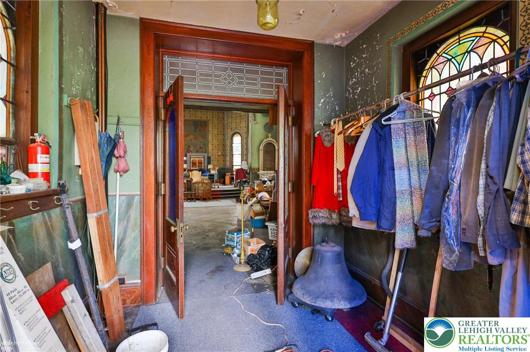 1521 East 6th Street Bethlehem, PA 18015 - Photo 11 of 54