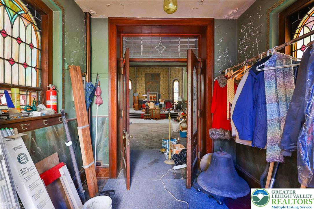 1521 East 6th Street Bethlehem, PA 18015 - Photo 12 of 54