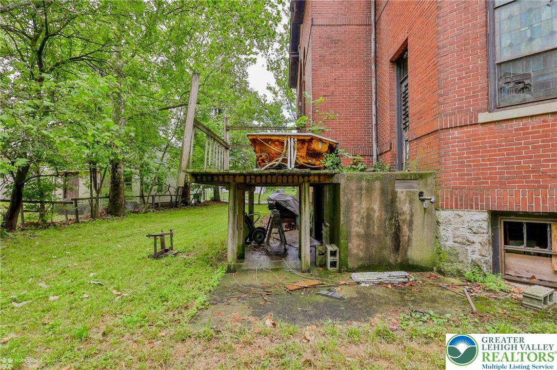 1521 East 6th Street Bethlehem, PA 18015 - Photo 52 of 54