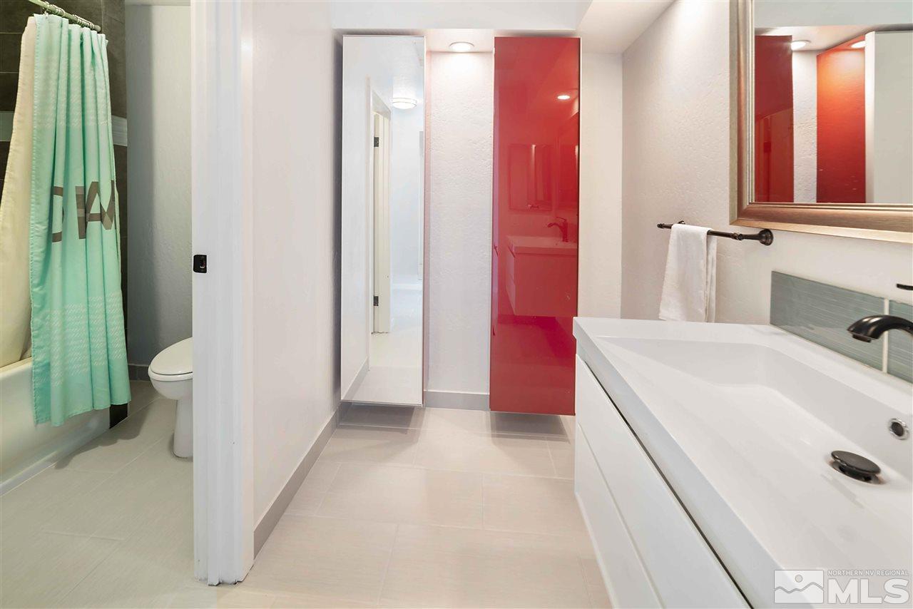 305 Lorraine Court Reno, NV 89509 - Photo 19 of 33 Photo 19