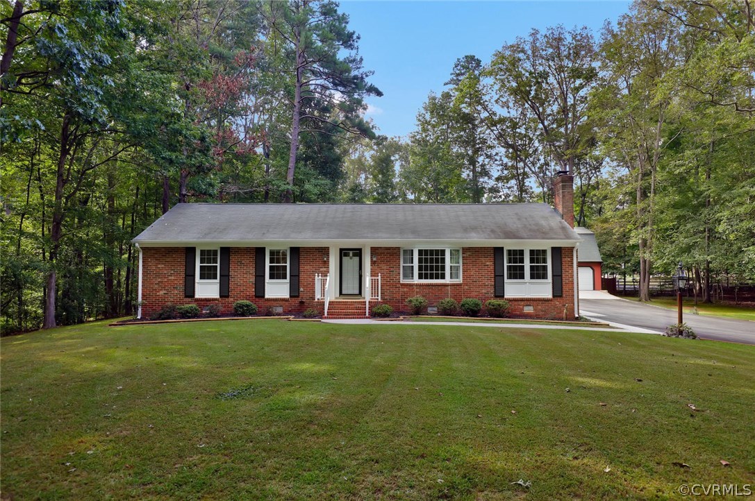 909 Manakin Road Midlothian, VA 23113 - Photo 3 of 34 Gallery Image 3