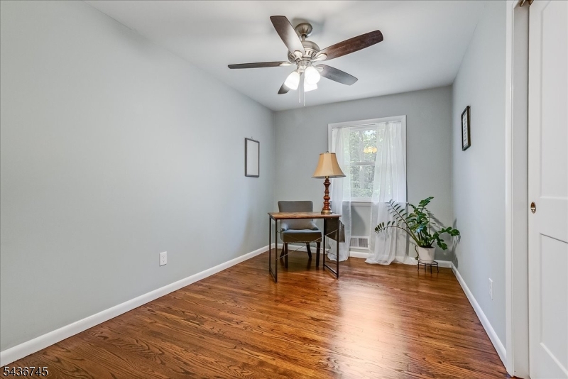 9 Wehrli Road Long Valley, NJ 07853 - Photo 12 of 40