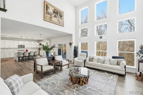 $1,300,000 | 1278 Harvester Drive, Chesterfield, MO 63005