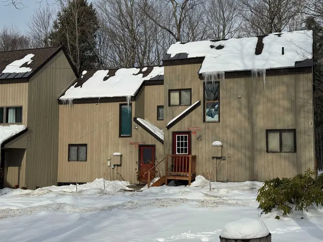 $235,000 | 394 Haystack Road, Unit 2, Wilmington, VT 05363