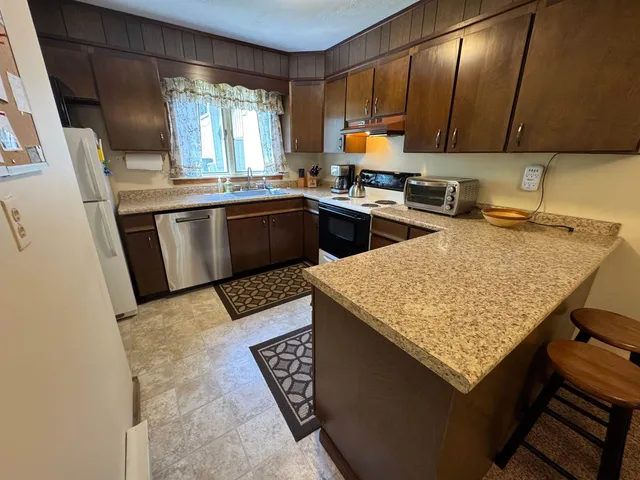 $235,000 | 394 Haystack Road, Unit 2, Wilmington, VT 05363