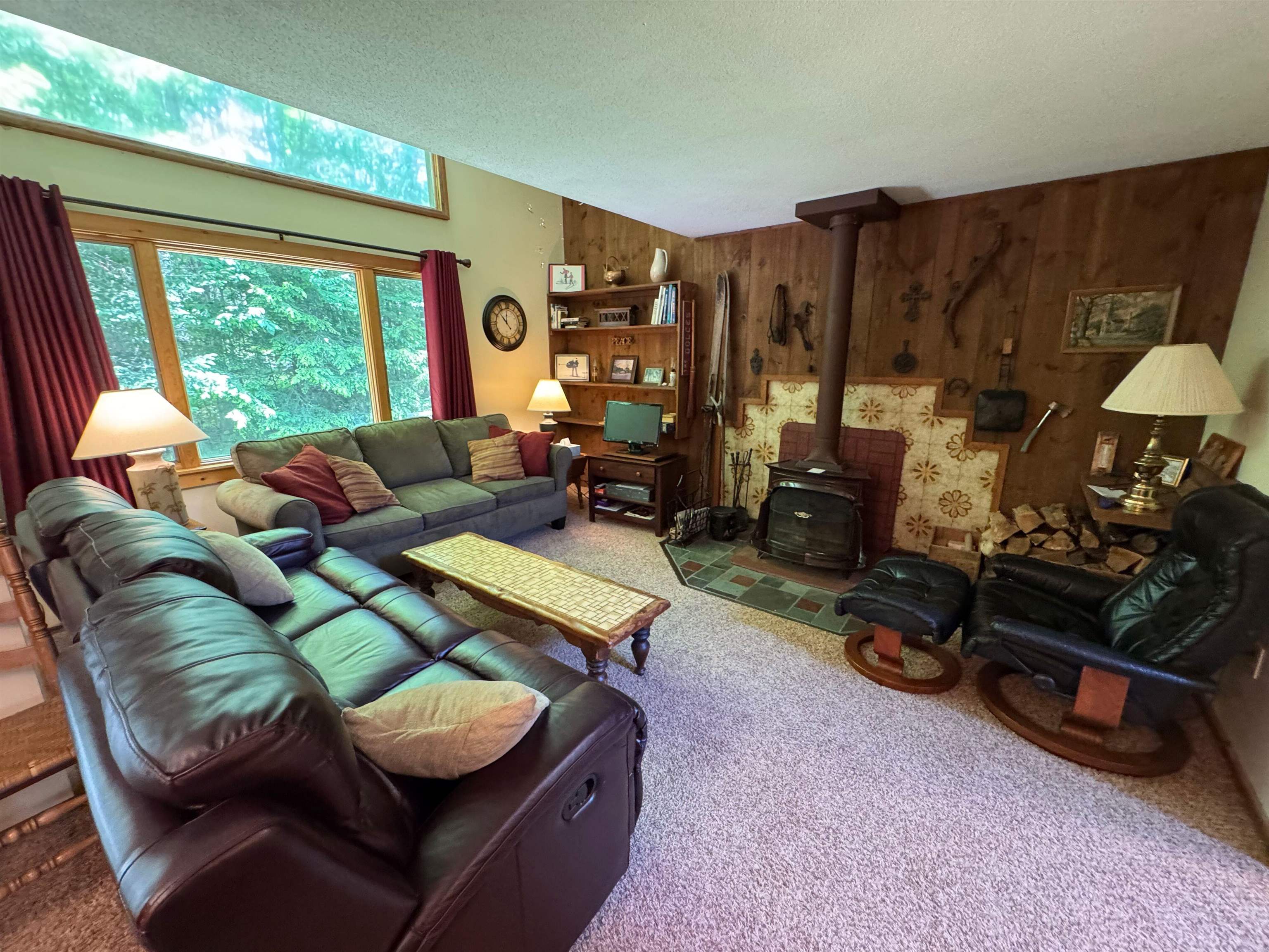 394 Haystack Road, Unit 2 Wilmington, VT 05363 - Photo 4 of 34