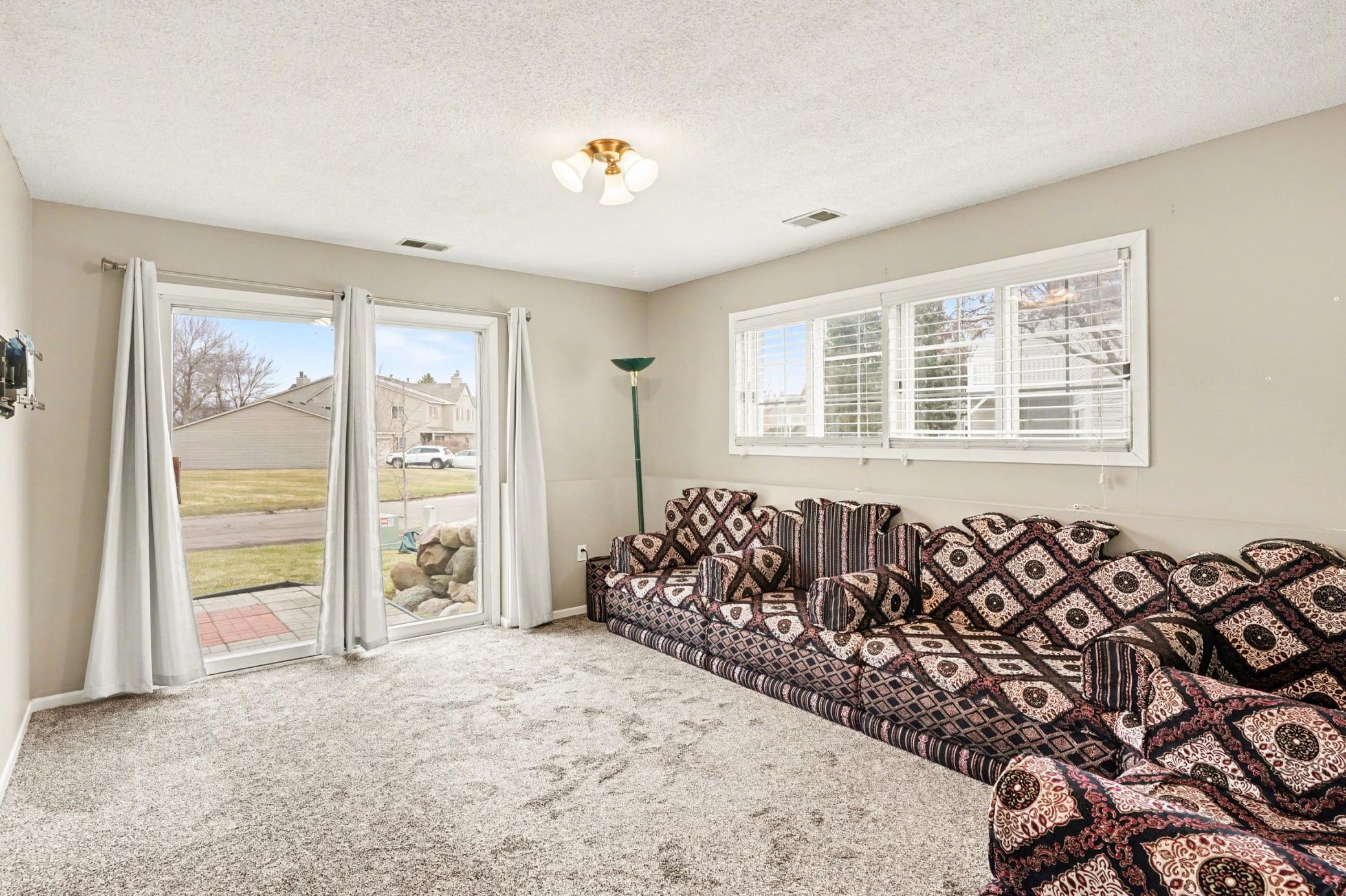 15865 Griffon Path Apple Valley, MN 55124 - Photo 11 of 17