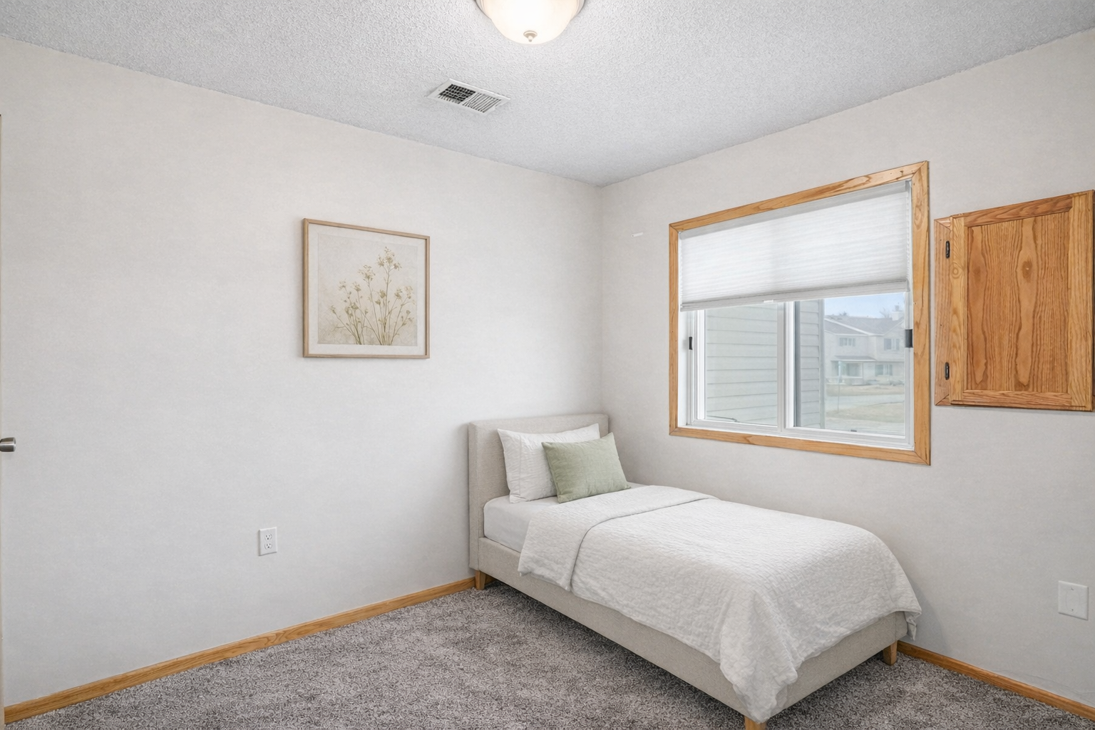 15865 Griffon Path Apple Valley, MN 55124 - Photo 12 of 17