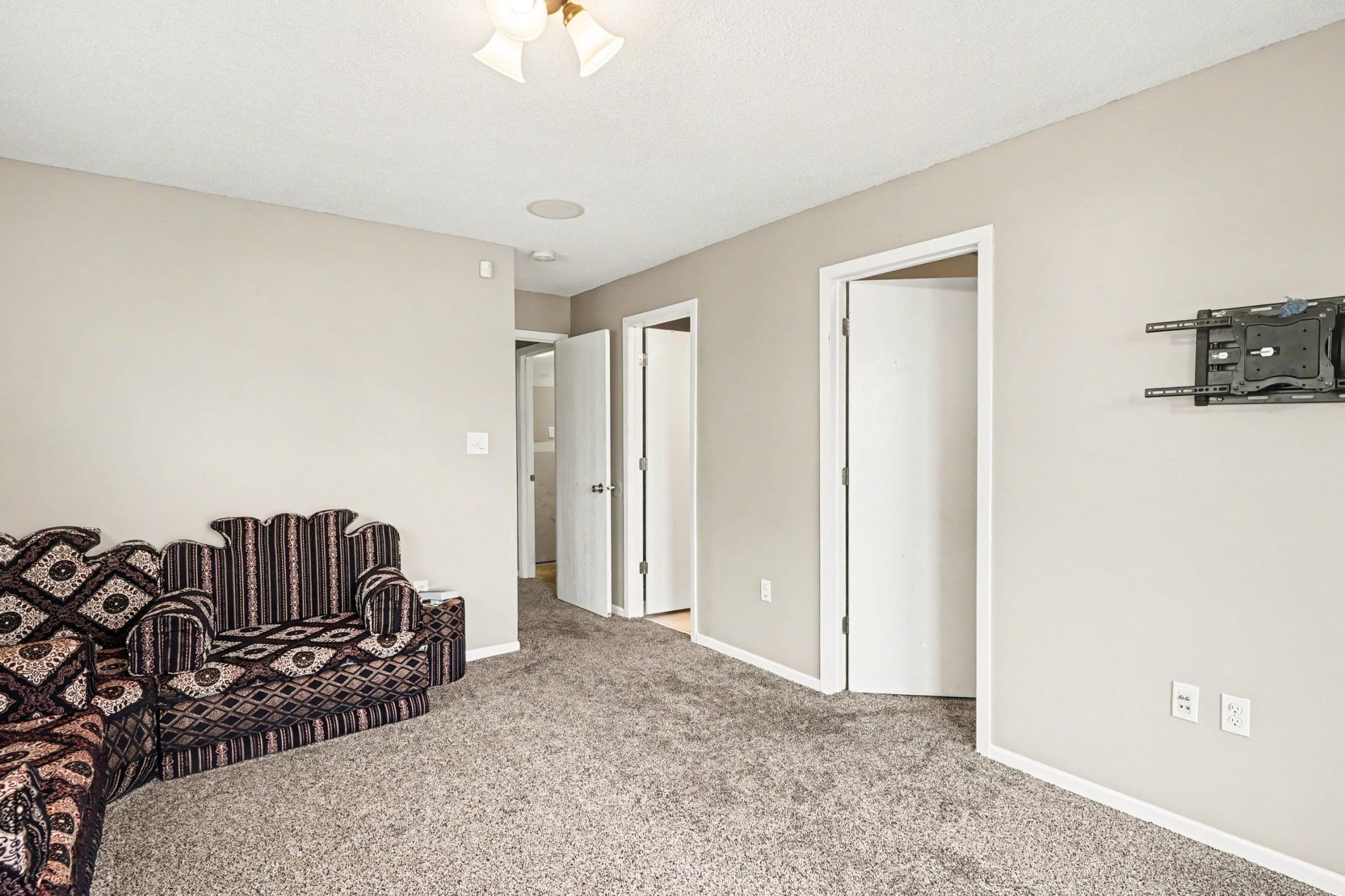 15865 Griffon Path Apple Valley, MN 55124 - Photo 10 of 17