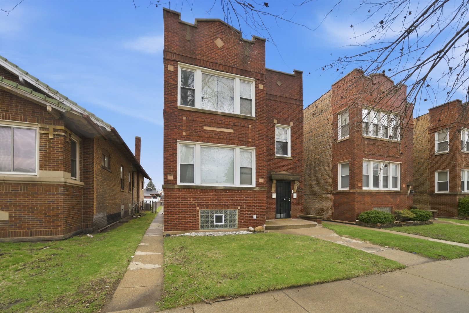 7212 South Indiana Avenue Chicago, IL 60619 - Photo 1 of 22