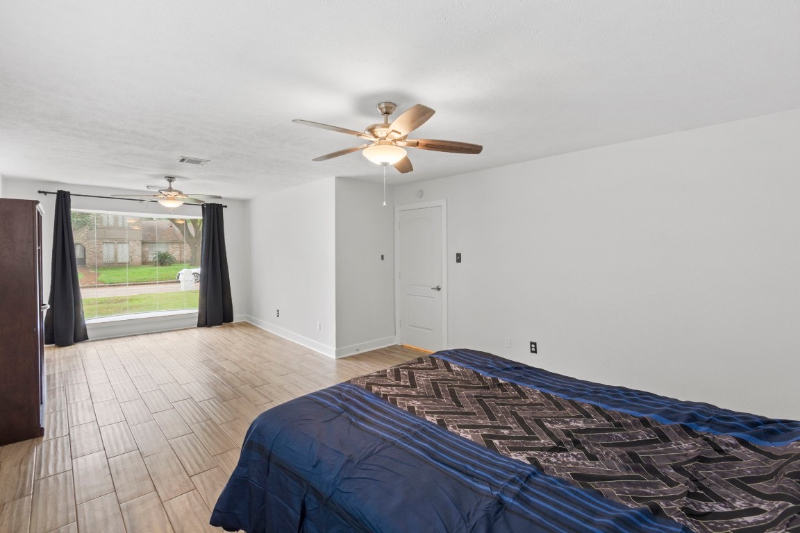 9222 New Forest Road Spring, TX 77379 - Photo 14 of 27