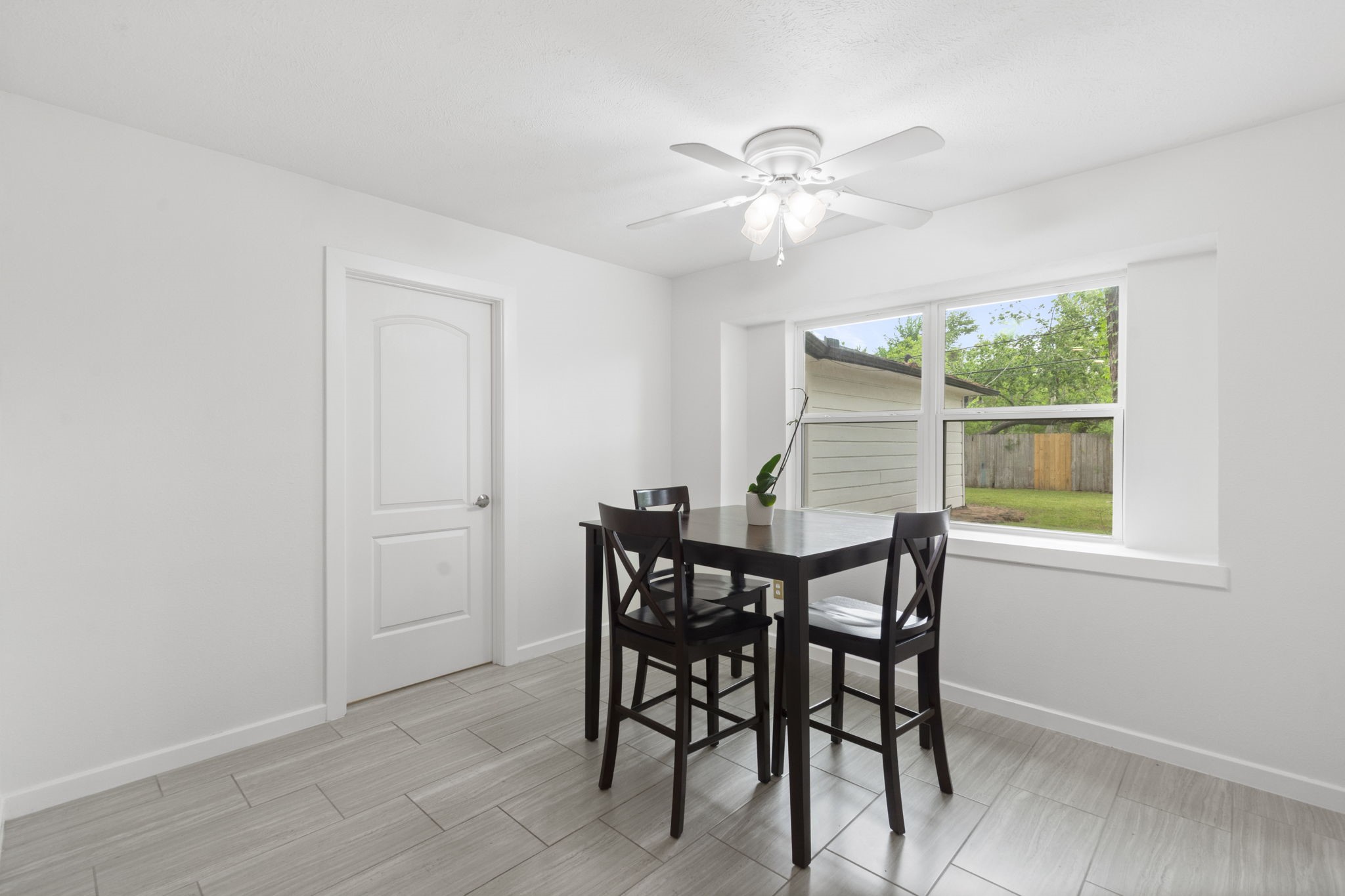 9222 New Forest Road Spring, TX 77379 - Photo 10 of 27