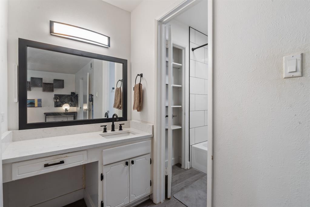 8069 Meadow Road, Unit 216 Dallas, TX 75231 - Photo 16 of 27