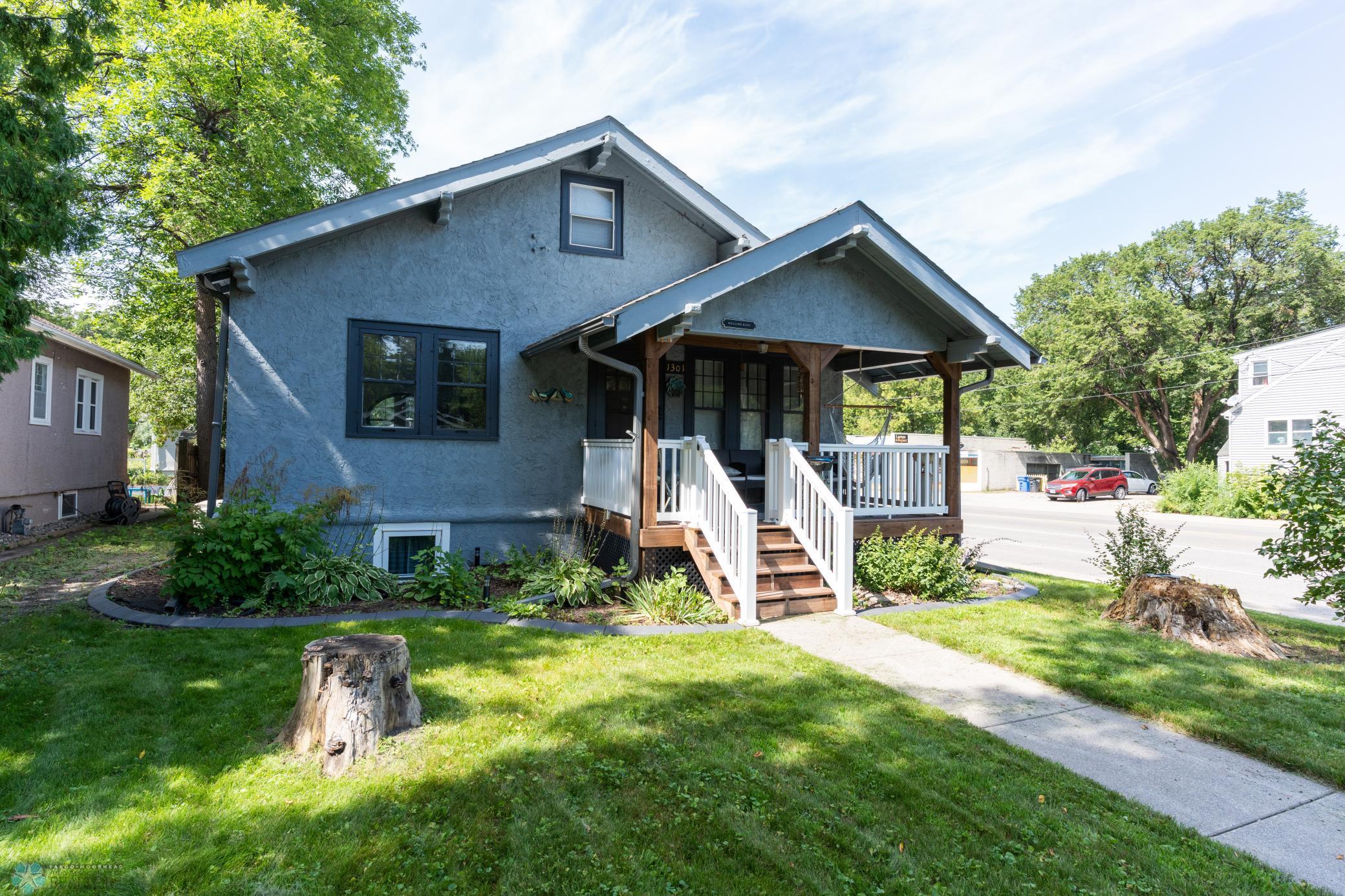 1301 10th Street South Fargo, ND 58103 - Photo 2 of 35