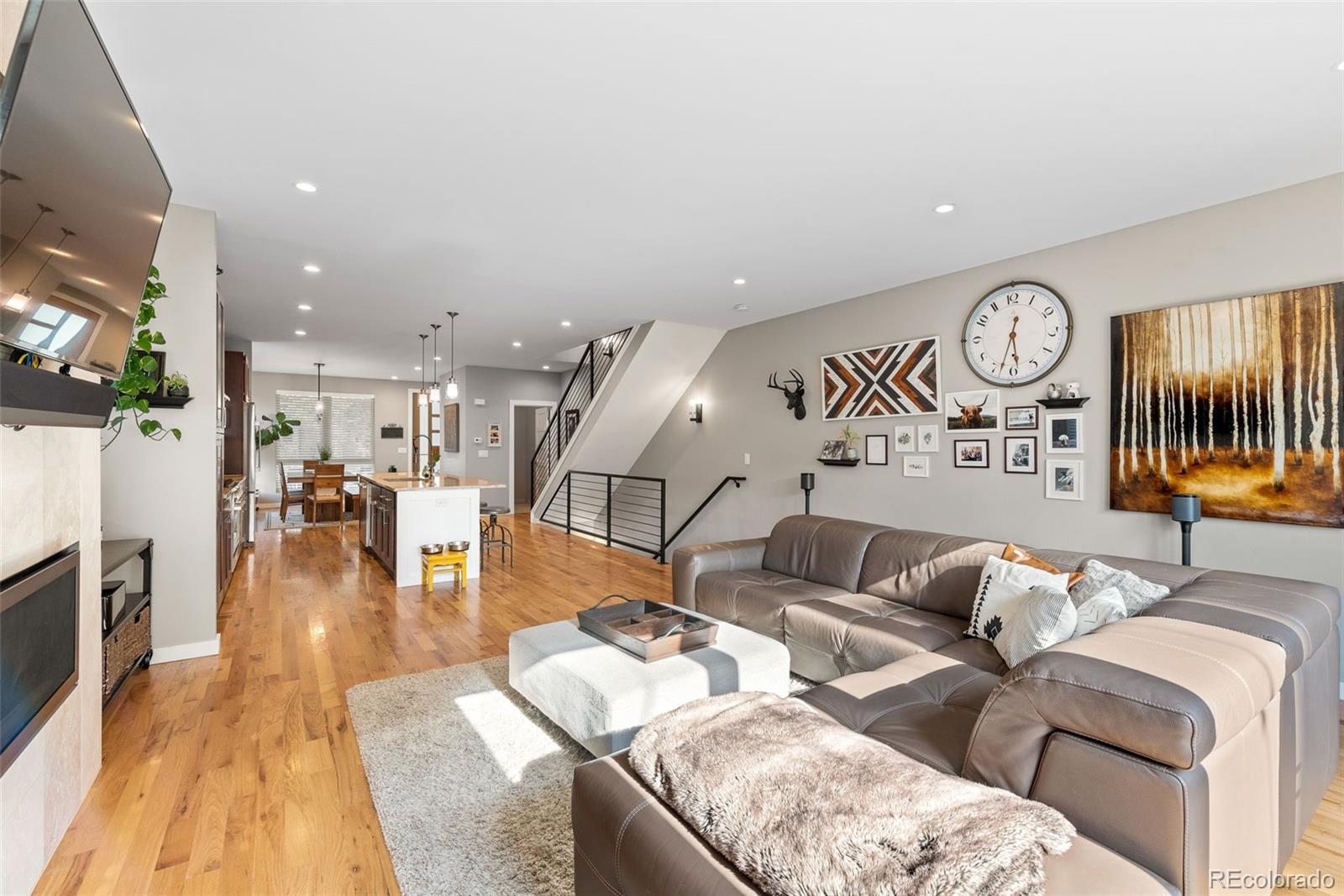 3857 Stuart Street Denver, CO 80212 - Photo 7 of 35