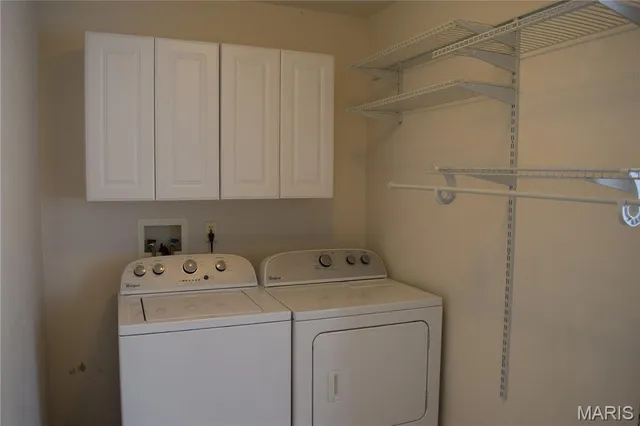 $3,500 | 354 Birchwood Crossing Lane, Maryland Heights, MO 63043