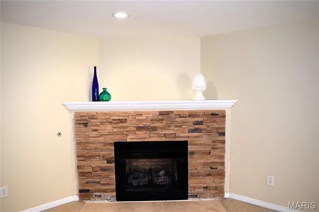 $3,500 | 354 Birchwood Crossing Lane, Maryland Heights, MO 63043