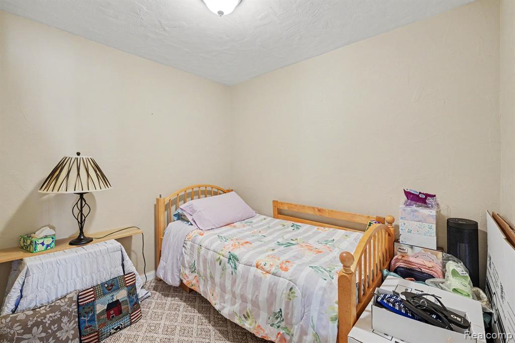 7313 Oak Road Lexington, MI 48450 - Photo 18 of 25 Gallery Image 18
