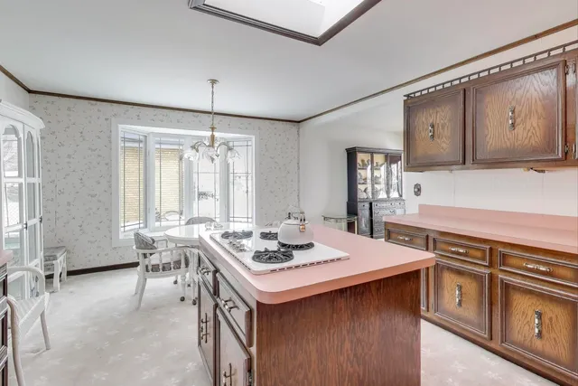 $317,000 | 15441 Betty Ann Lane, Oak Forest, IL 60452