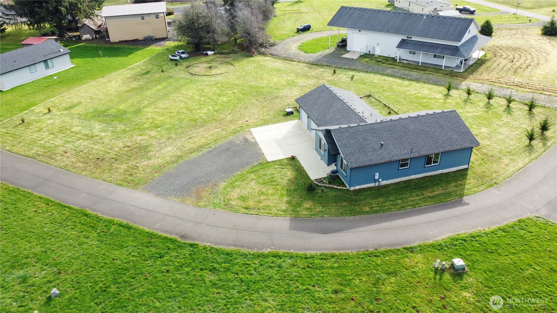 30 Nature Loop Cathlamet, WA 98612 - Photo 35 of 36