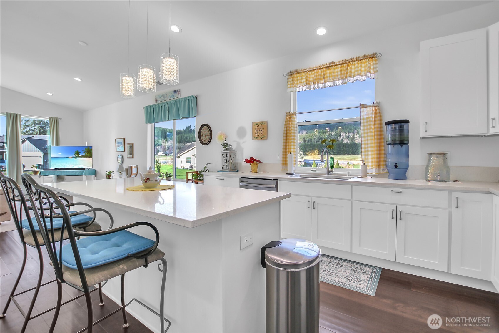 30 Nature Loop Cathlamet, WA 98612 - Photo 4 of 31